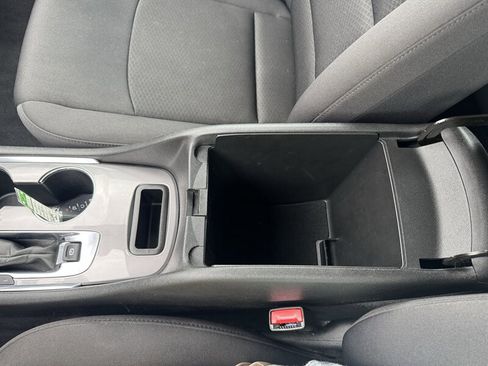 Used 2023 Chevrolet Malibu LT image 16