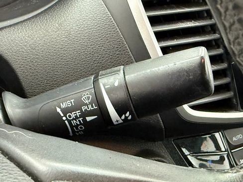 Used 2017 Honda Accord EX-L image 14