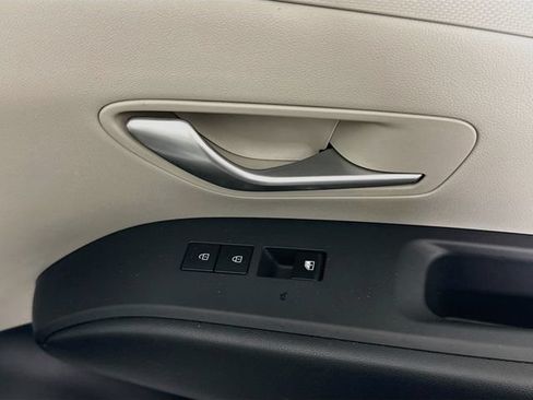 Certified 2025 Hyundai Tucson SEL FWD image 36
