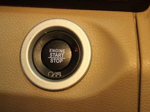 Used 2018 RAM 1500 Laramie Longhorn w/ Convenience Group image 24