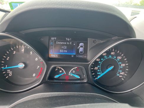 Used 2014 Ford Escape Titanium FWD image 18