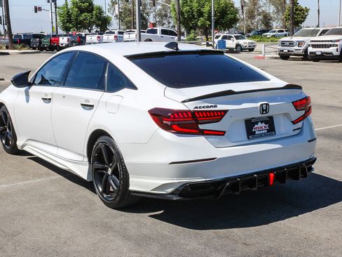Used 2020 Honda Accord Sport image 8