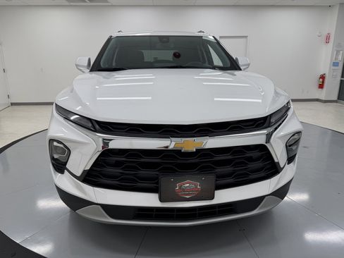 Used 2023 Chevrolet Blazer LT w/ Convenience Package image 3