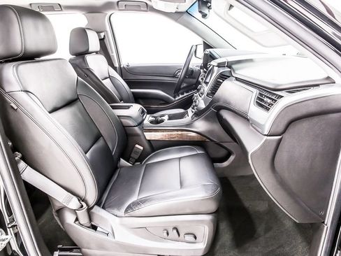 Used 2018 Chevrolet Tahoe LT AWD/4WD image 31