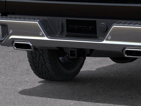 New 2026 Chevrolet Silverado 1500 LTZ w/ LTZ Convenience Package II AWD/4WD image 16