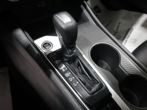 Used 2024 Nissan Altima 2.5 S image 30