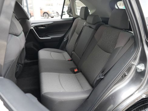 Used 2023 Toyota RAV4 XLE image 32