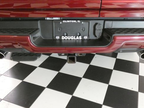 Used 2021 RAM 1500 Limited AWD/4WD image 7