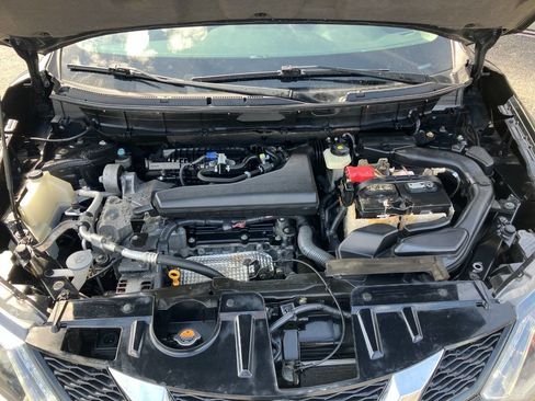 Used 2016 Nissan Rogue SV AWD/4WD image 23