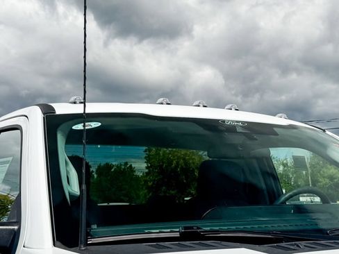 New 2026 Ford F350 XLT w/ FX4 Off-Road Package image 9