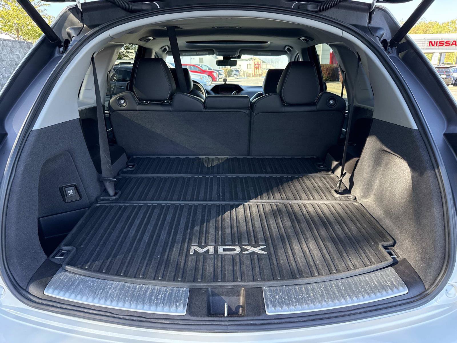 Used 2020 Acura MDX w/ Technology Package AWD/4WD image 27
