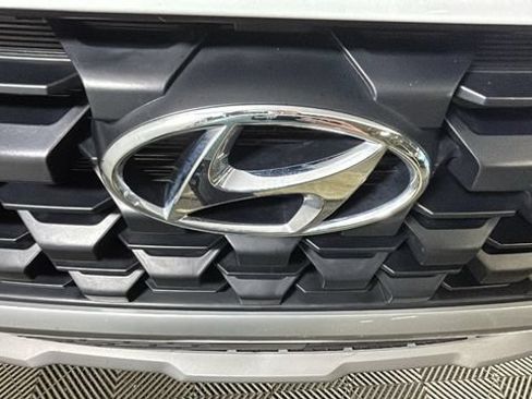 Certified 2023 Hyundai Santa Fe SE AWD/4WD image 8