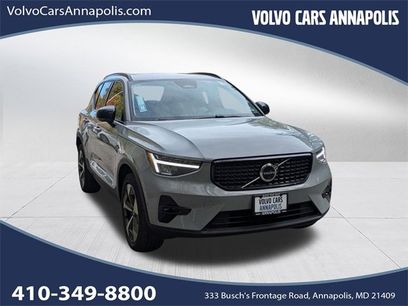 Certified 2024 Volvo XC40 B5 Plus w/ Climate Package