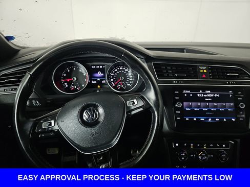 Used 2021 Volkswagen Tiguan SEL image 15