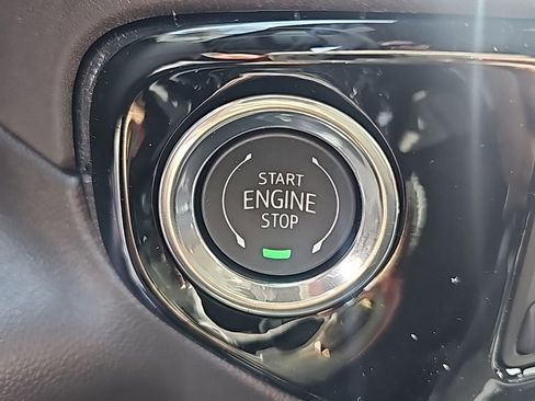 New 2026 GMC Sierra 1500 SLT w/ SLT Premium Plus Package image 24