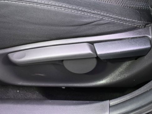 Used 2013 Toyota Corolla S FWD image 14