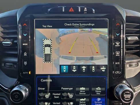 Used 2019 RAM 3500 Limited image 11