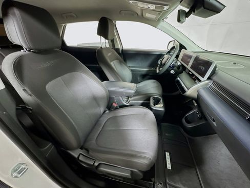 Used 2024 Hyundai Ioniq 5 SEL image 27
