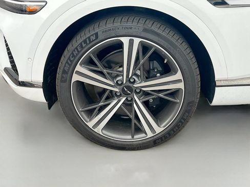 Used 2025 Genesis GV80 3.5T e-SC AWD/4WD image 33