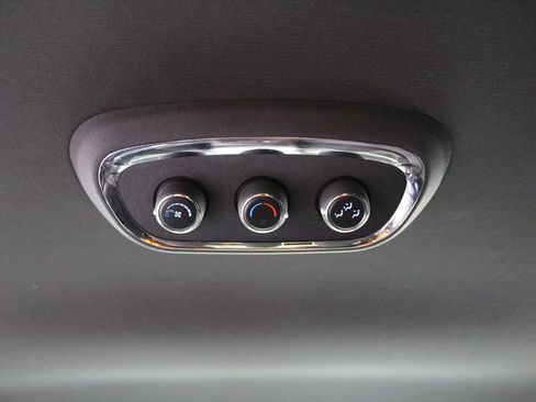 Used 2018 Dodge Durango SRT w/ Trailer Tow Group IV image 34