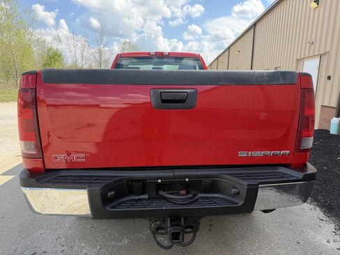 Used 2013 GMC Sierra 2500 W/T w/ Snow Plow Prep Package AWD/4WD image 17