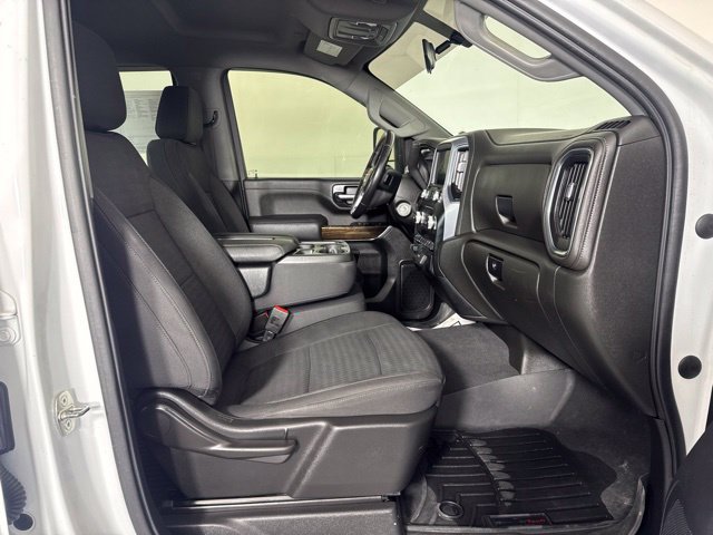 Used 2022 GMC Sierra 3500 SLE w/ Gooseneck/5TH Wheel Package AWD/4WD image 4