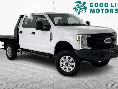 Used 2019 Ford F350 XL image 1