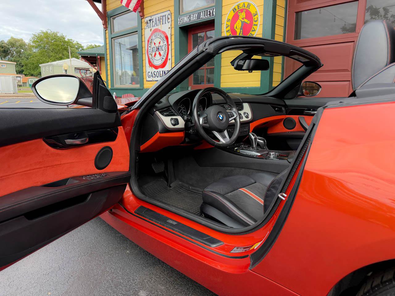 Used 2016 BMW Z4 sDrive28i RWD image 17