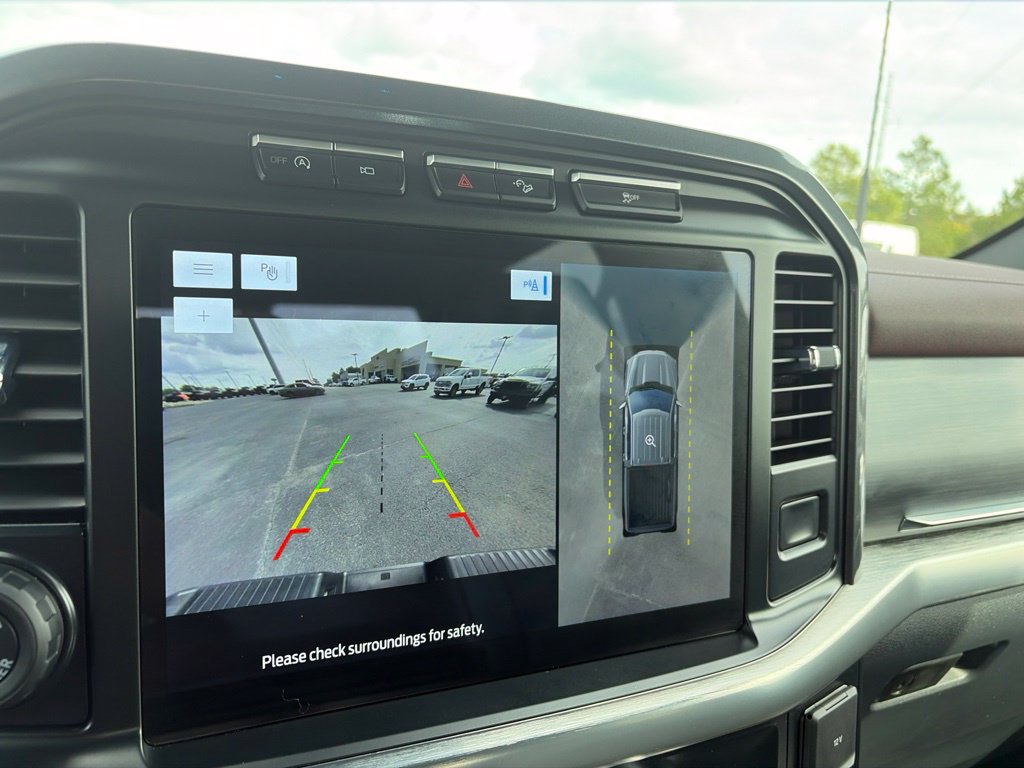 Used 2023 Ford F150 4x4 SuperCrew image 25
