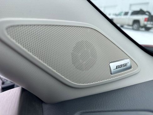 Used 2023 Nissan Pathfinder Platinum image 34