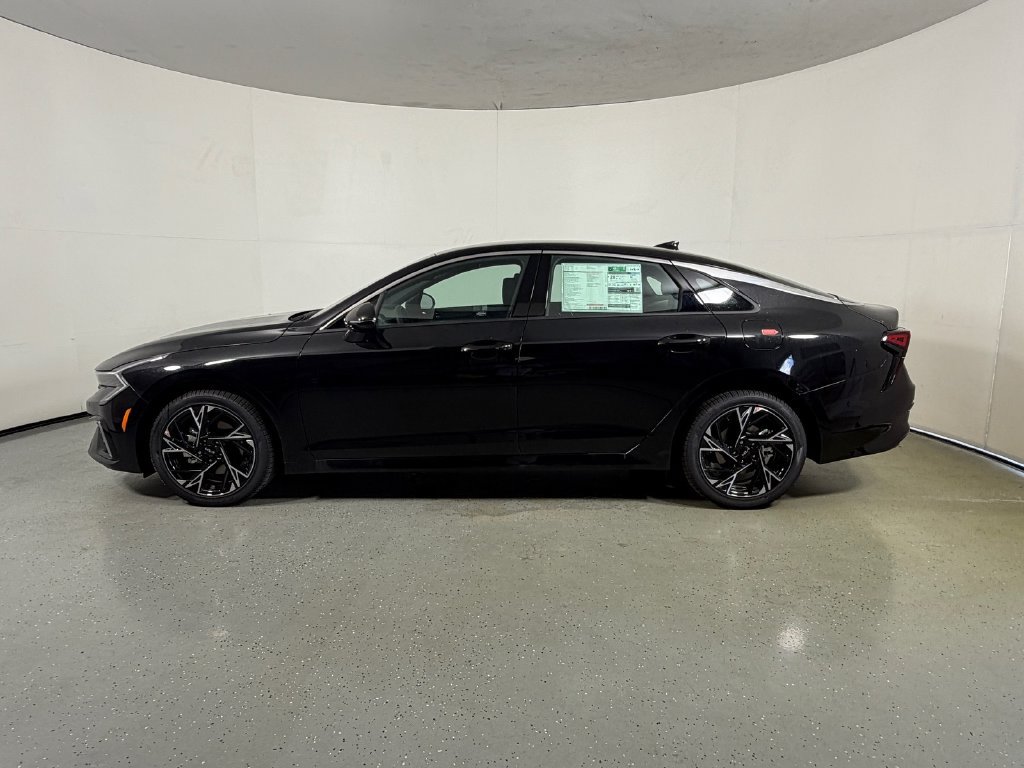 New 2026 Kia K5 GT-Line FWD image 4