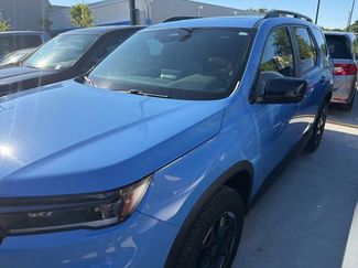 Certified 2025 Honda Pilot TrailSport video 1