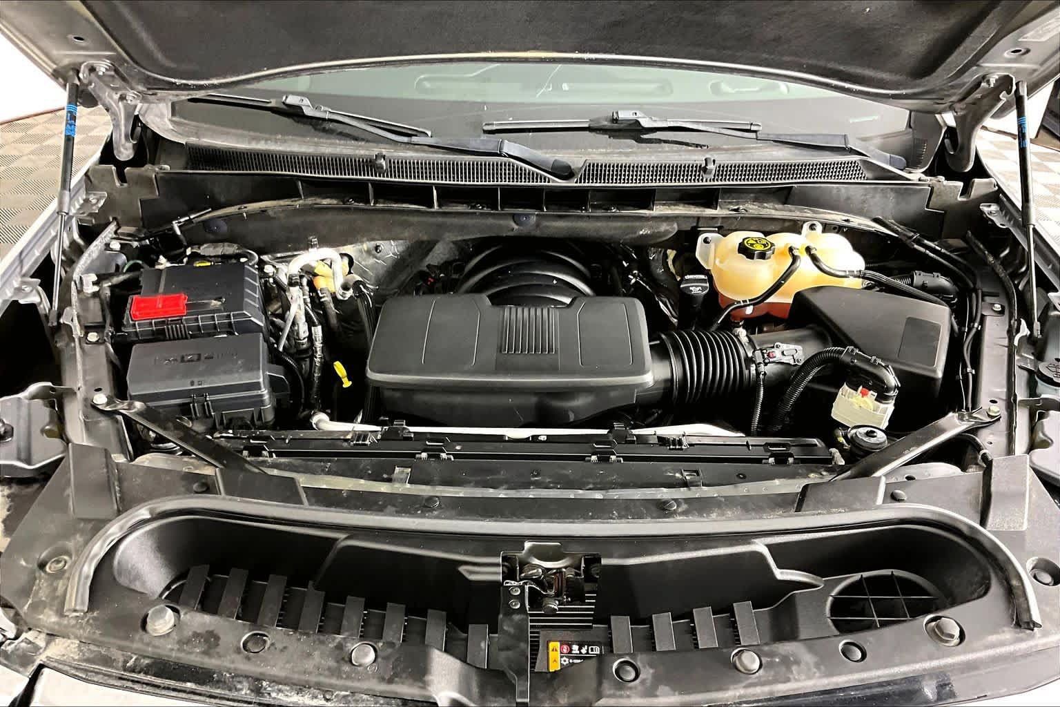 Used 2022 GMC Yukon SLT w/ SLT Premium Package RWD image 29
