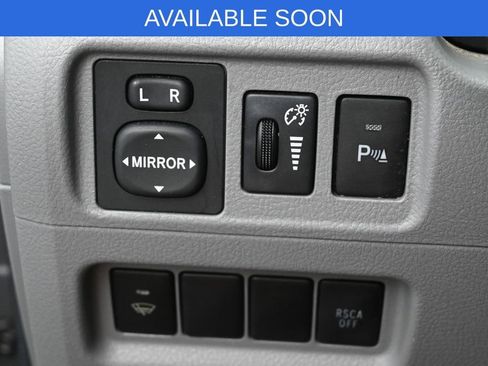 Used 2011 Toyota 4Runner SR5 w/ Premium Pkg w/Leather AWD/4WD image 14
