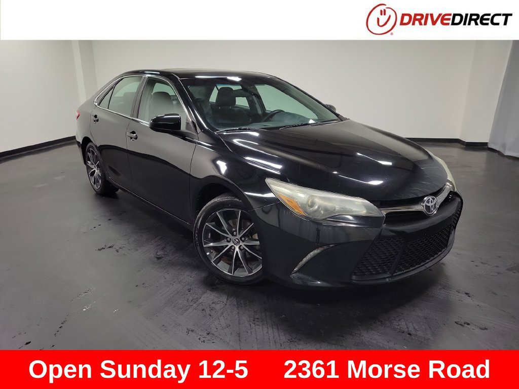 Used 2016 Toyota Camry XSE w/ Moonroof Package FWD image 1