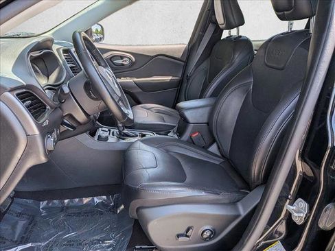 Used 2020 Jeep Cherokee Limited AWD/4WD image 17