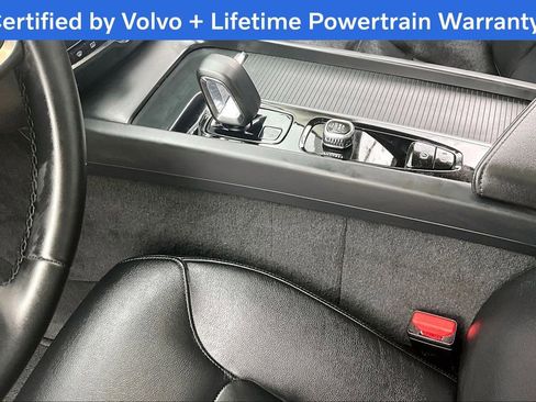 Used 2024 Volvo S60 B5 Core image 18