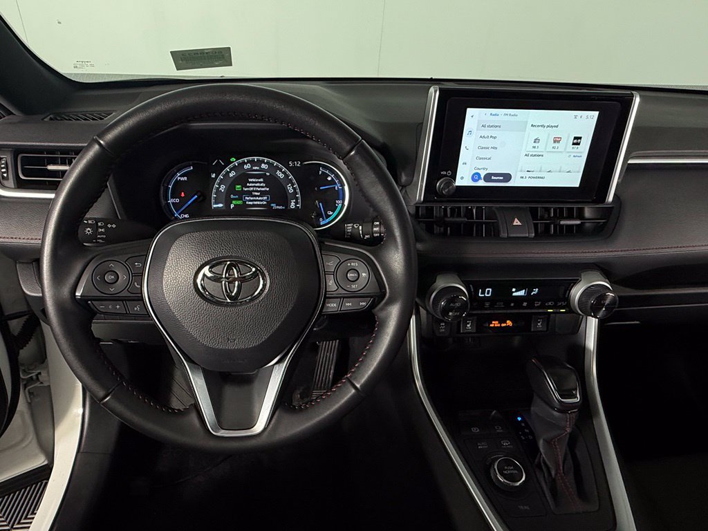 Used 2025 Toyota RAV4 SE AWD/4WD image 15