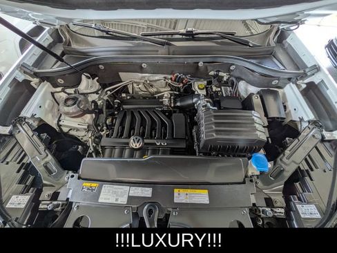 Used 2023 Volkswagen Atlas Cross Sport SEL AWD/4WD image 25