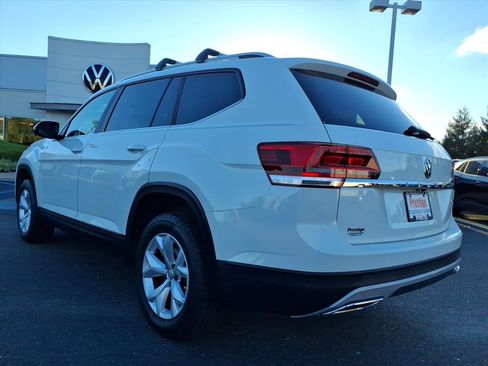 Used 2018 Volkswagen Atlas S image 3