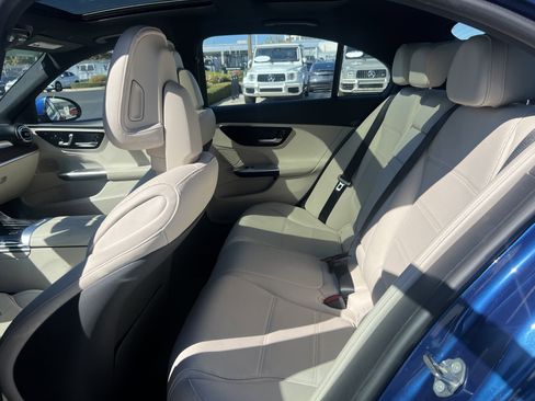 Certified 2023 Mercedes-Benz C 300 Sedan w/ Exclusive Trim Package image 32