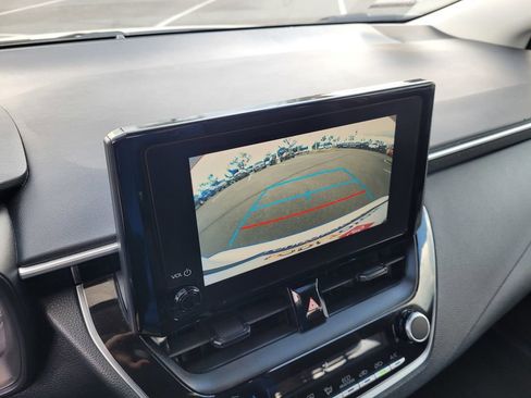 Used 2024 Toyota Corolla LE FWD image 14
