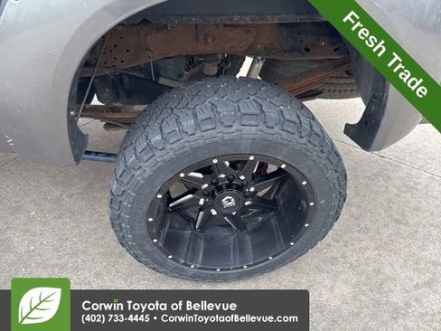Used 2013 Ford F250 Lariat w/ Lariat Interior Pkg AWD/4WD image 12