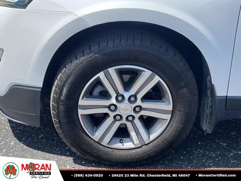 Used 2017 Chevrolet Traverse LT AWD/4WD image 10