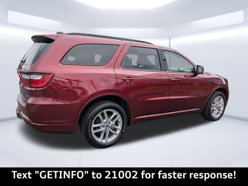Used 2024 Dodge Durango GT AWD/4WD image 3