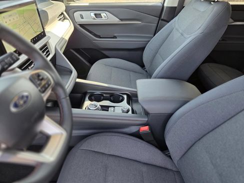 New 2026 Ford Explorer Active RWD image 25