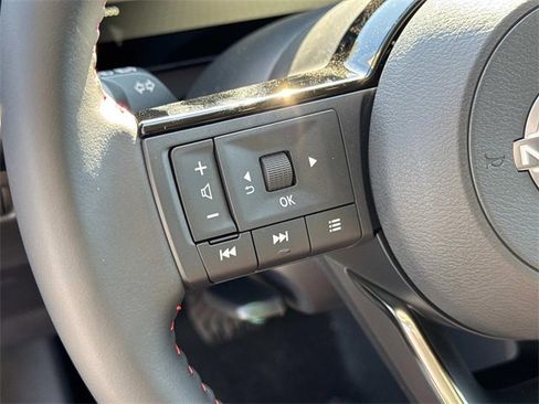 New 2026 Nissan Kicks SR image 25