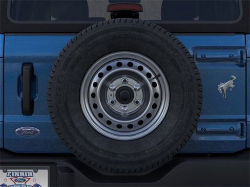 New 2026 Ford Bronco 4-Door image 24