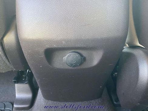 Used 2018 Hyundai Santa Fe Sport image 12