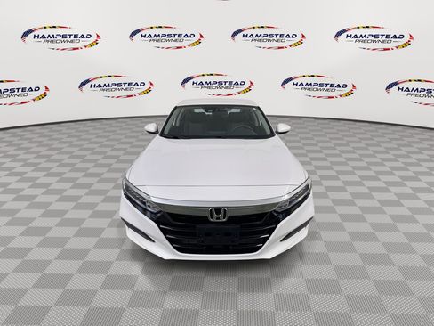 Used 2019 Honda Accord LX image 3